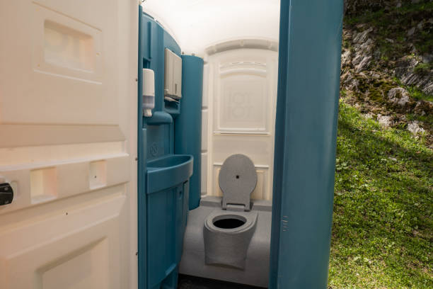 Portable Toilet Options We Offer in West Columbia, TX